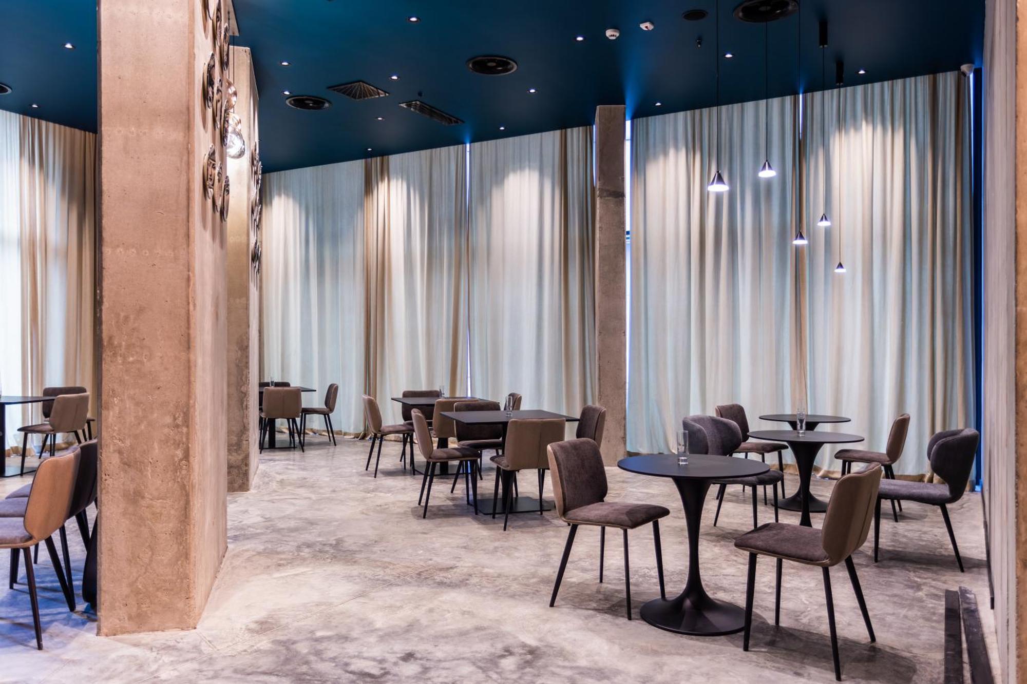 Nova Luxe Hotel & Residences Батумі Екстер'єр фото