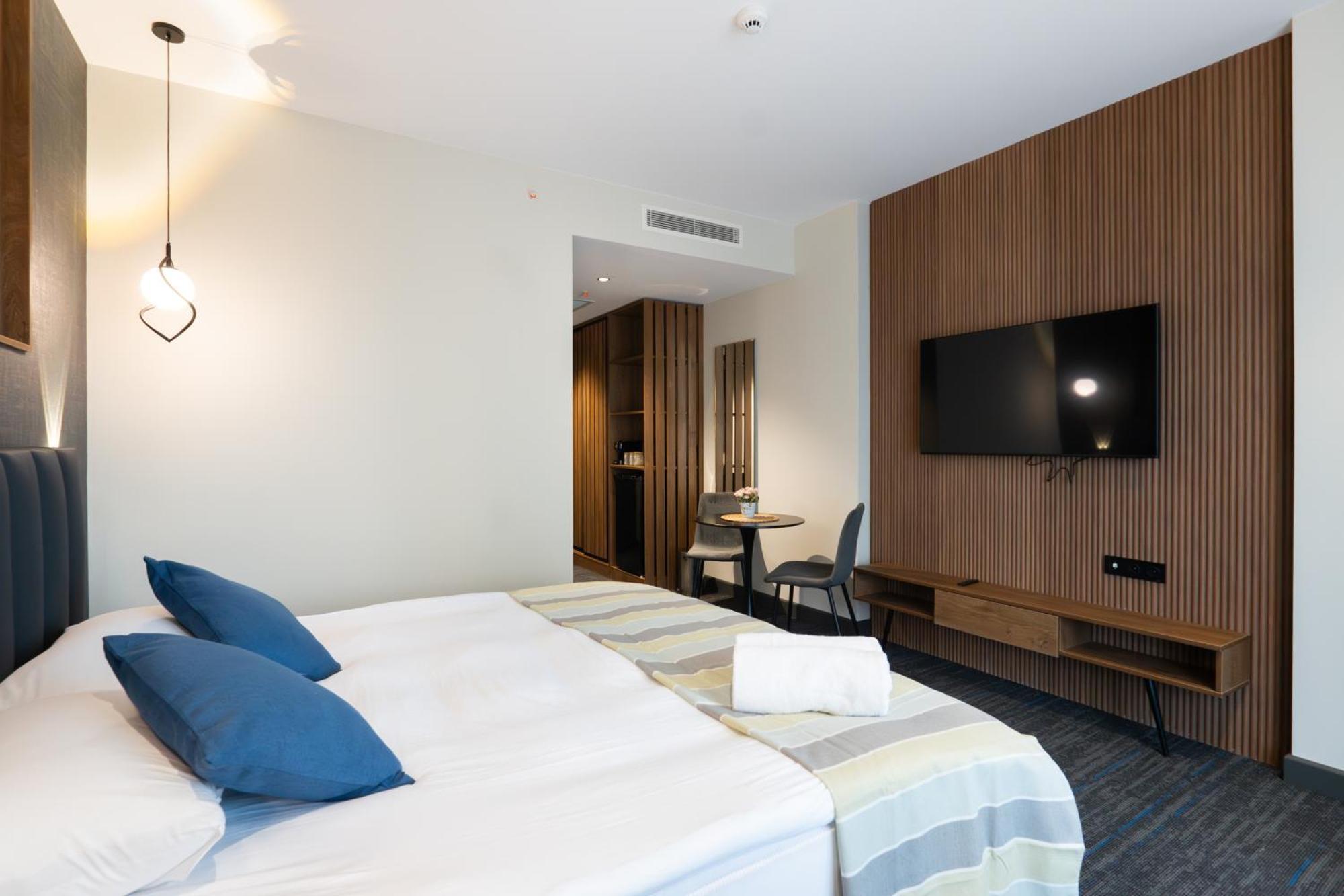 Nova Luxe Hotel & Residences Батумі Екстер'єр фото