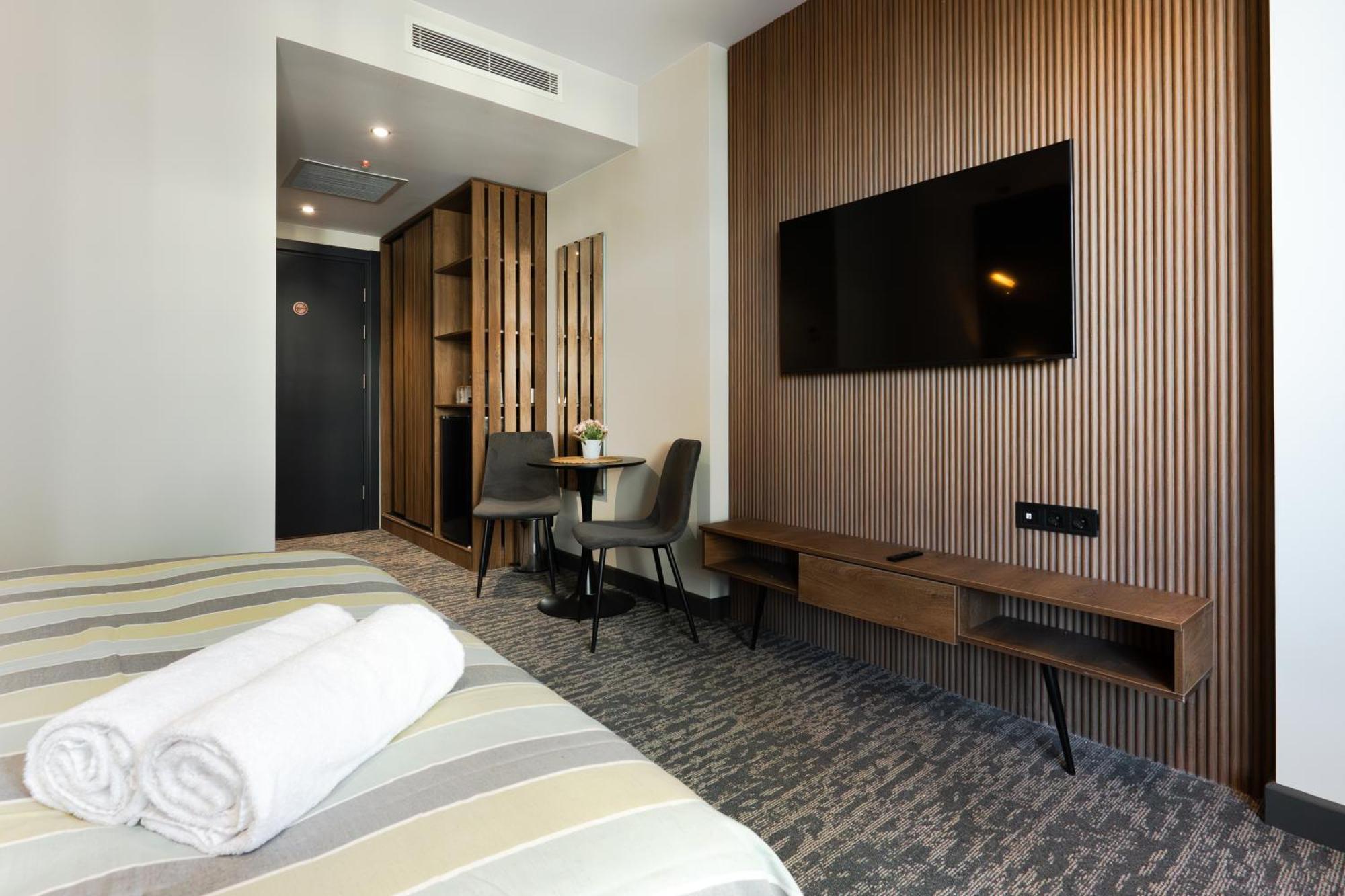 Nova Luxe Hotel & Residences Батумі Екстер'єр фото