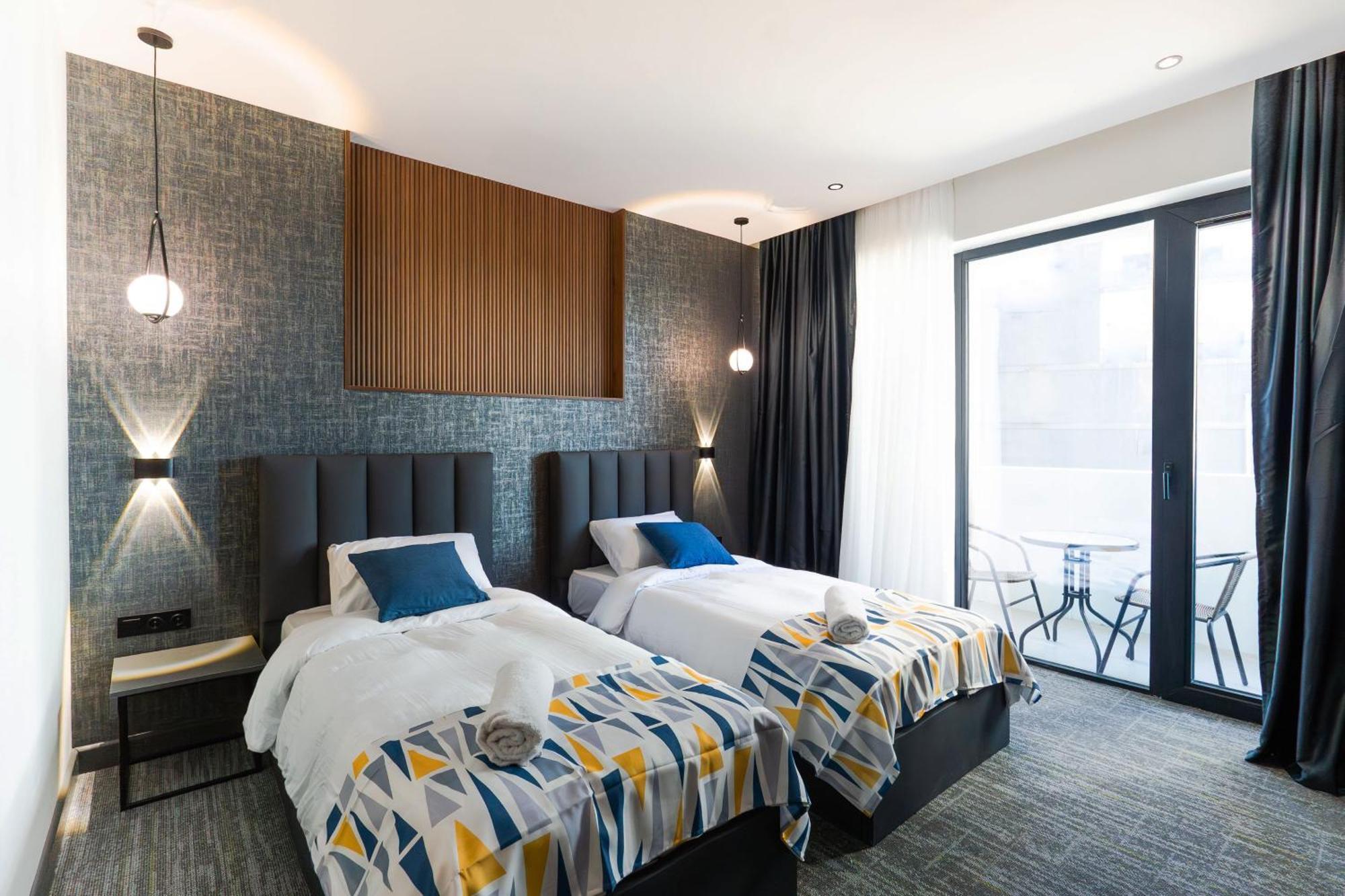Nova Luxe Hotel & Residences Батумі Екстер'єр фото