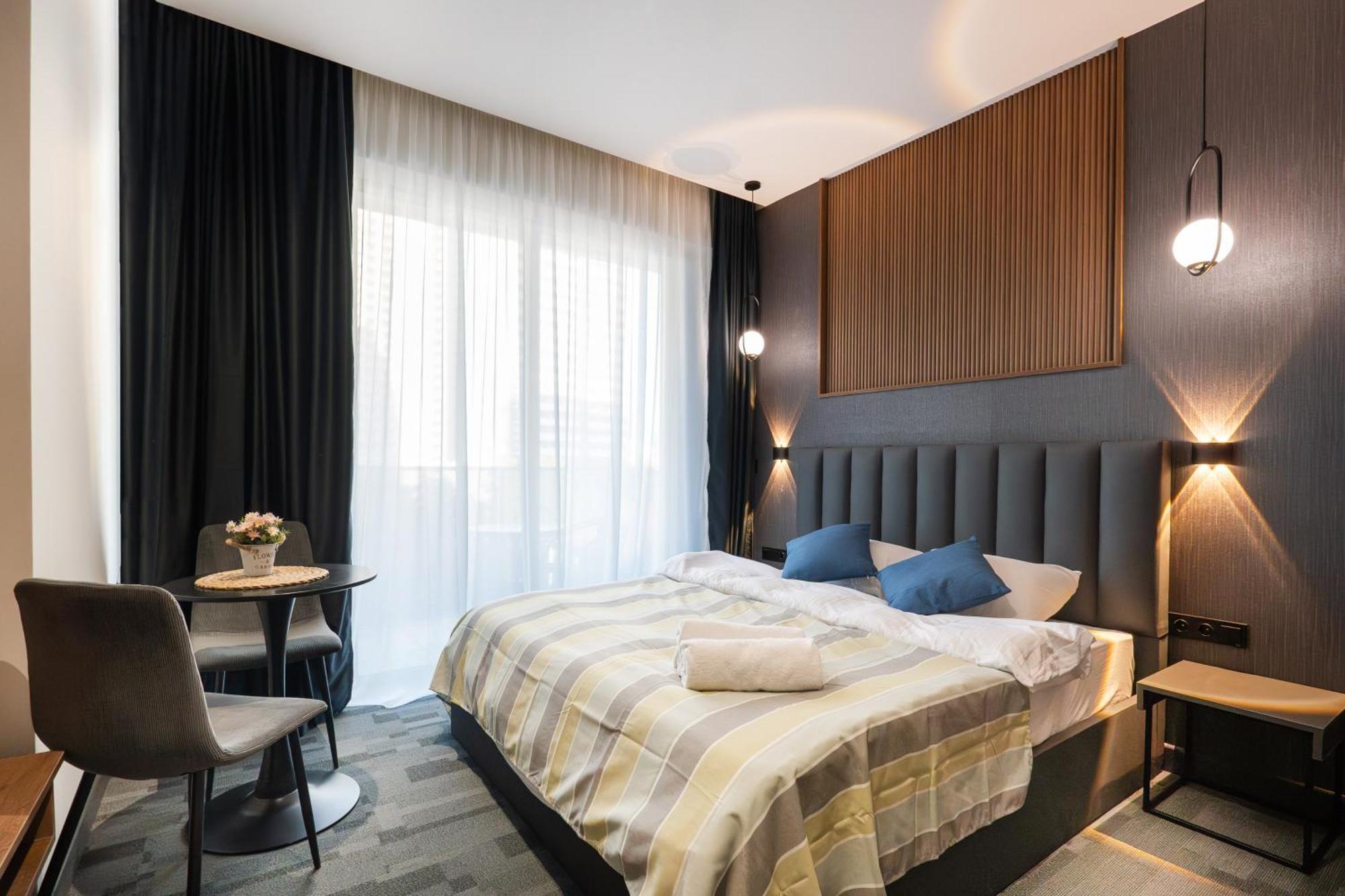 Nova Luxe Hotel & Residences Батумі Екстер'єр фото