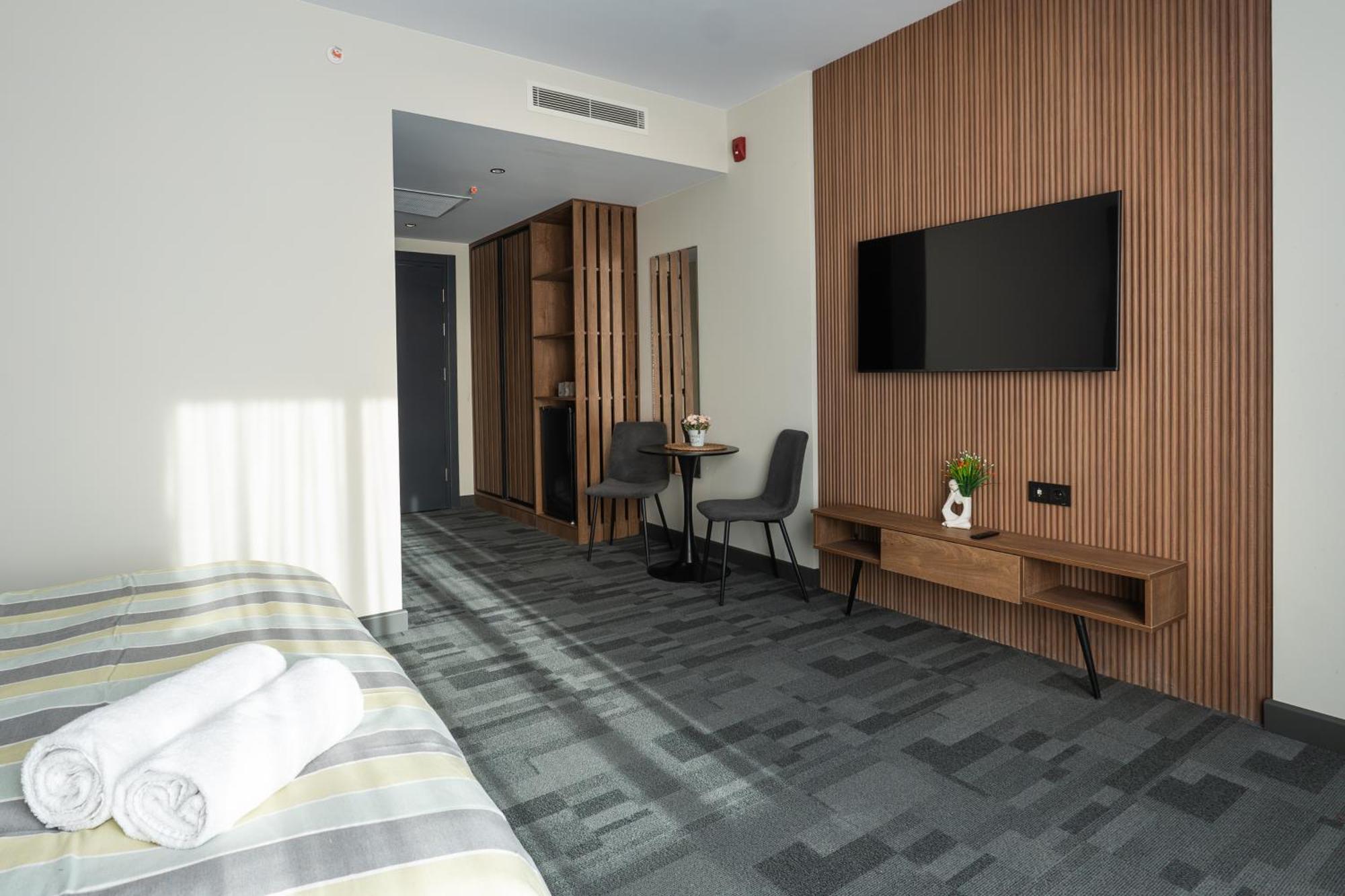 Nova Luxe Hotel & Residences Батумі Екстер'єр фото
