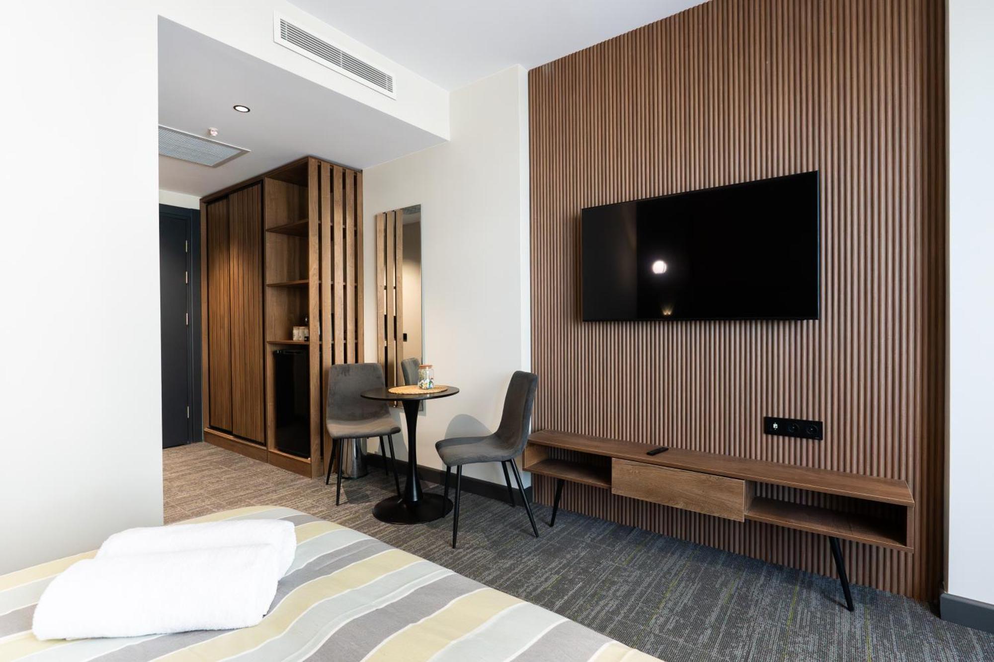 Nova Luxe Hotel & Residences Батумі Екстер'єр фото