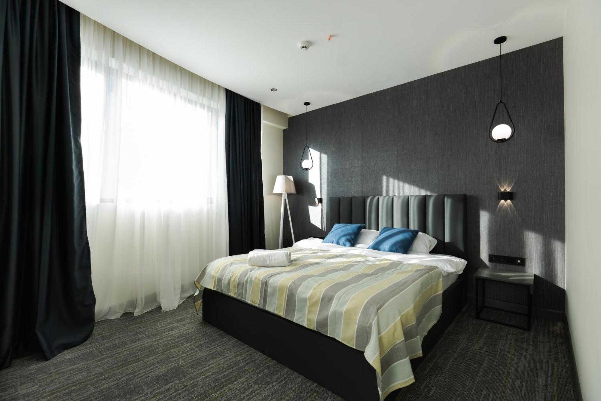 Nova Luxe Hotel & Residences Батумі Номер фото